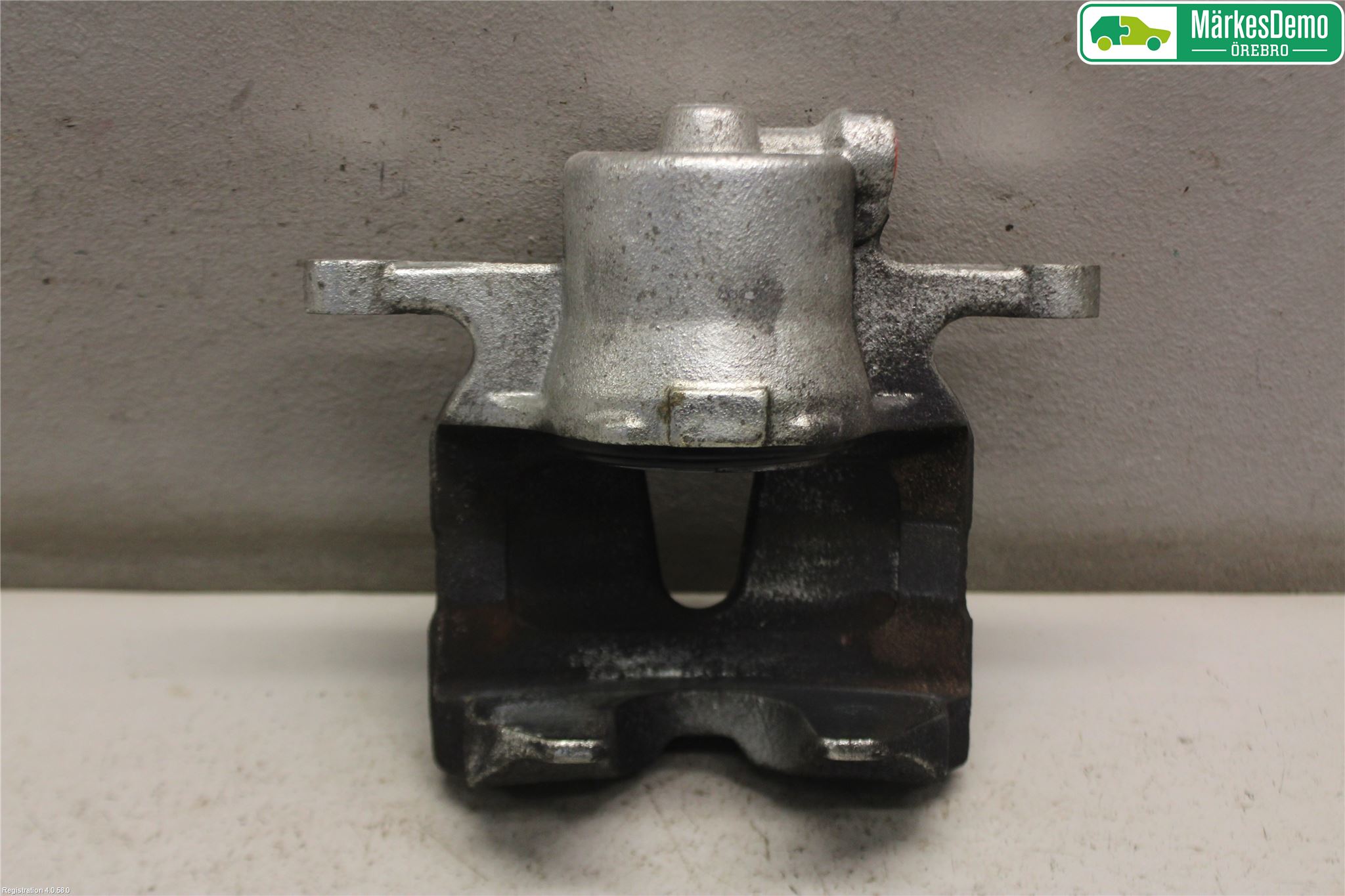 Fiat TIPO/CROSS 16- Bremsecaliper Foran Høyre