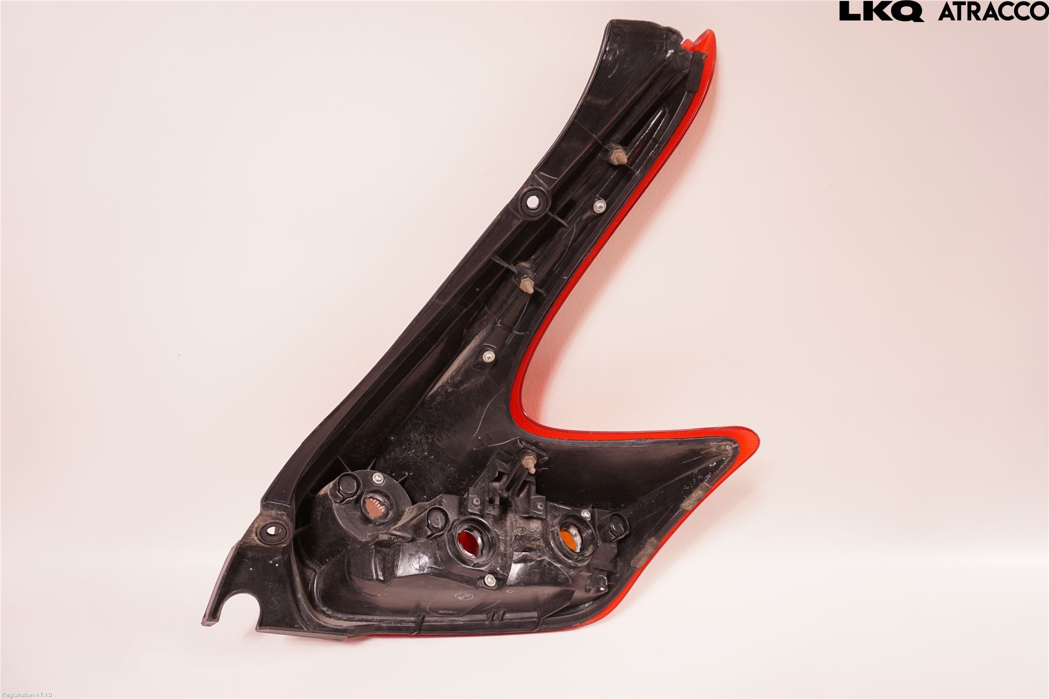 Nissan JUKE 10-14 Baklykt Venstre