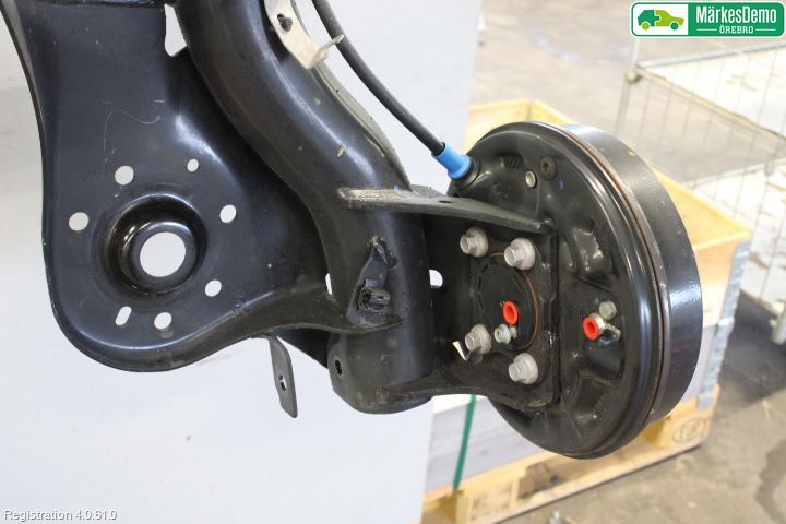 Peugeot 108 15-22 Bakaksel Feste Travers-Ramme