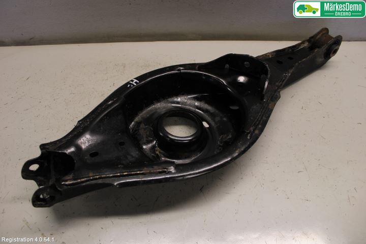 Mazda 3 III 14-19 Bærearm Bak Høyre