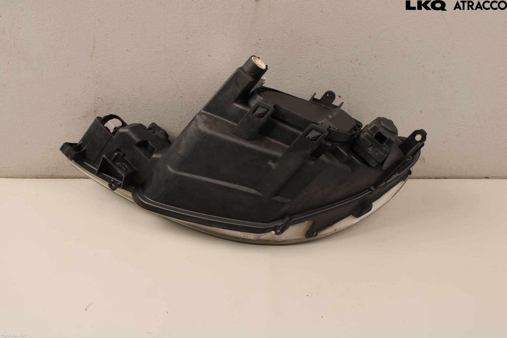 Peugeot 206 98-09 Frontlykt Høyre