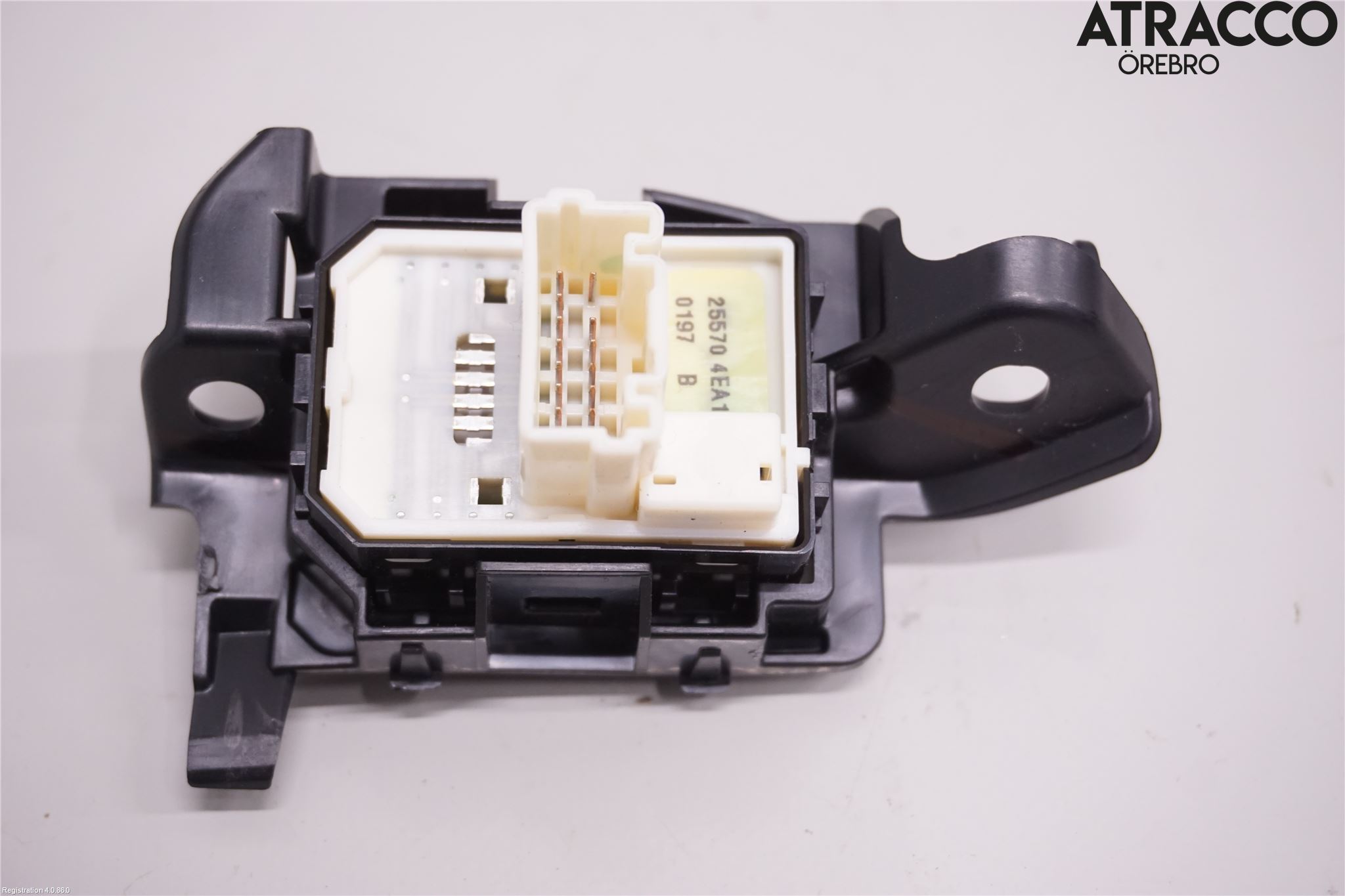 Nissan QASHQAI 14-17 Bryter Speil