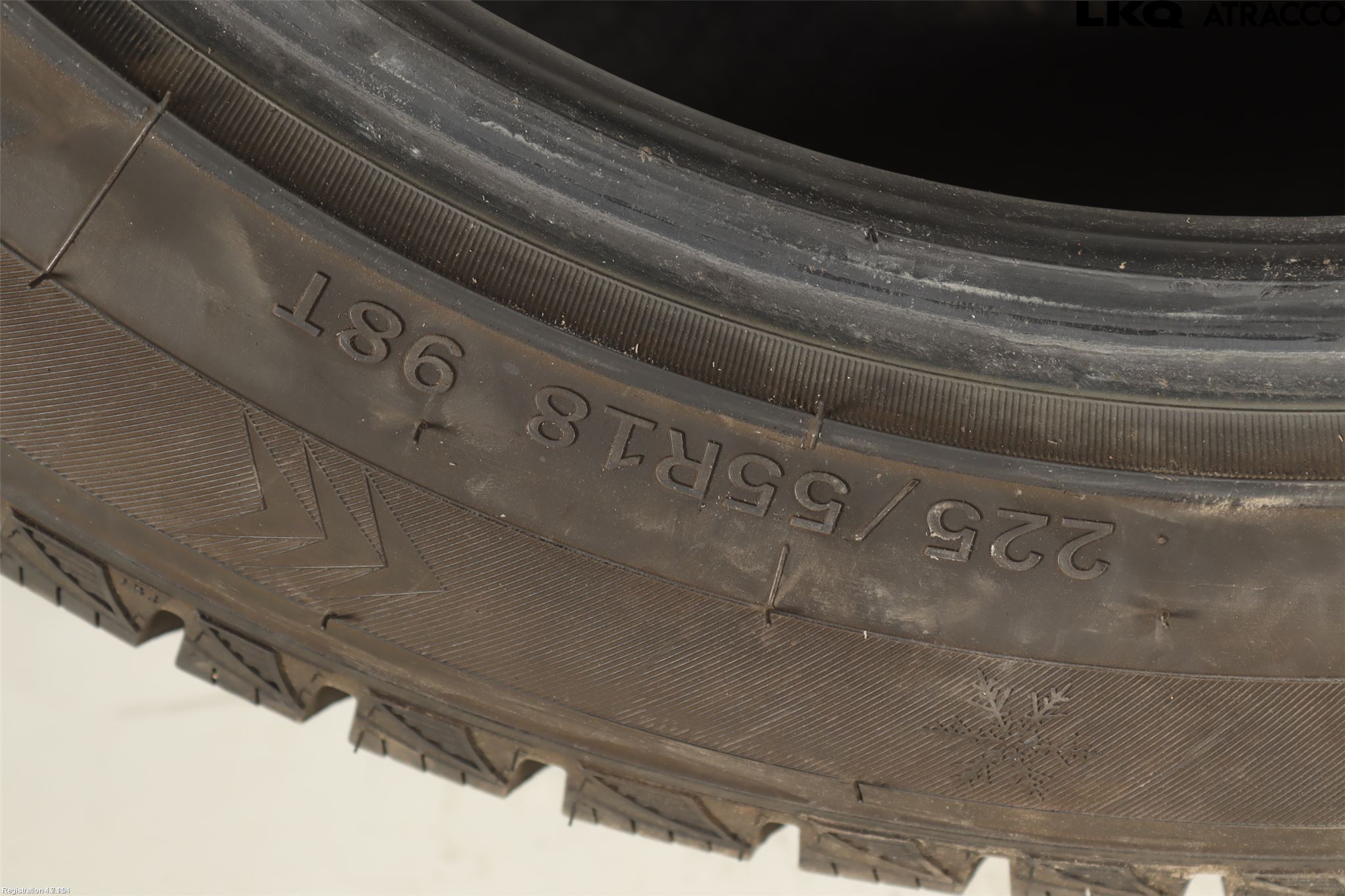 VINTERDÄCK DUBBAT Dekk 225/55-18