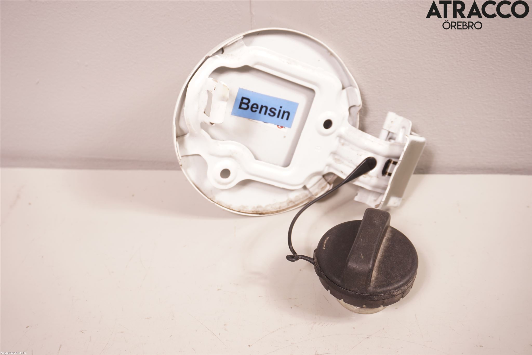 Toyota YARIS XP130 15-20 Drivstoff Tankluke
