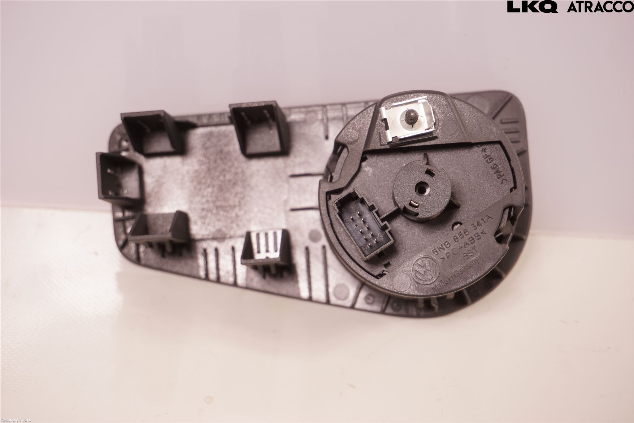 Volkswagen VW TIGUAN 16-24 Bryter Hovedlys