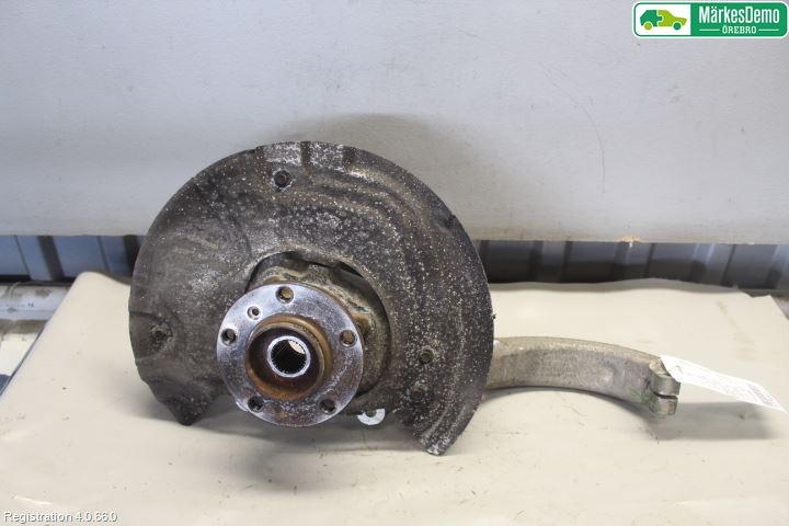 BMW X5 E70 07-13 Spindel Vf