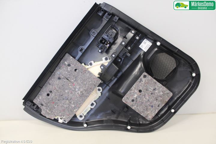 Mitsubishi OUTLANDER 13-21 Innr Dørtrekk Høyre