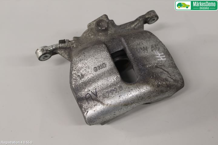 Volkswagen VW PASSAT 15-19 Bremsecaliper Foran Høyre
