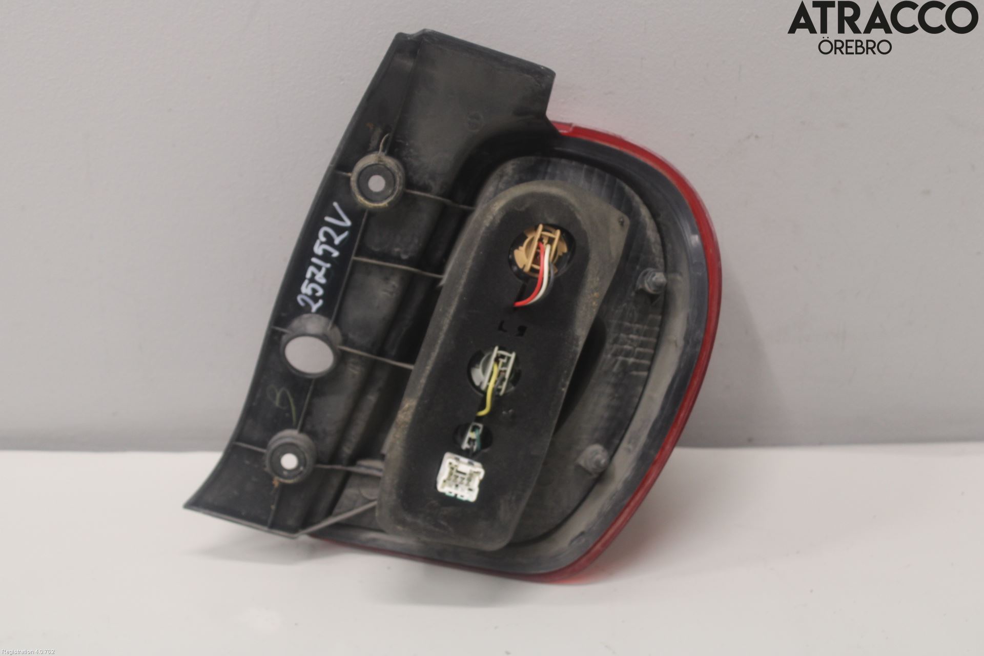 Nissan MICRA 11-16 Baklykt Venstre