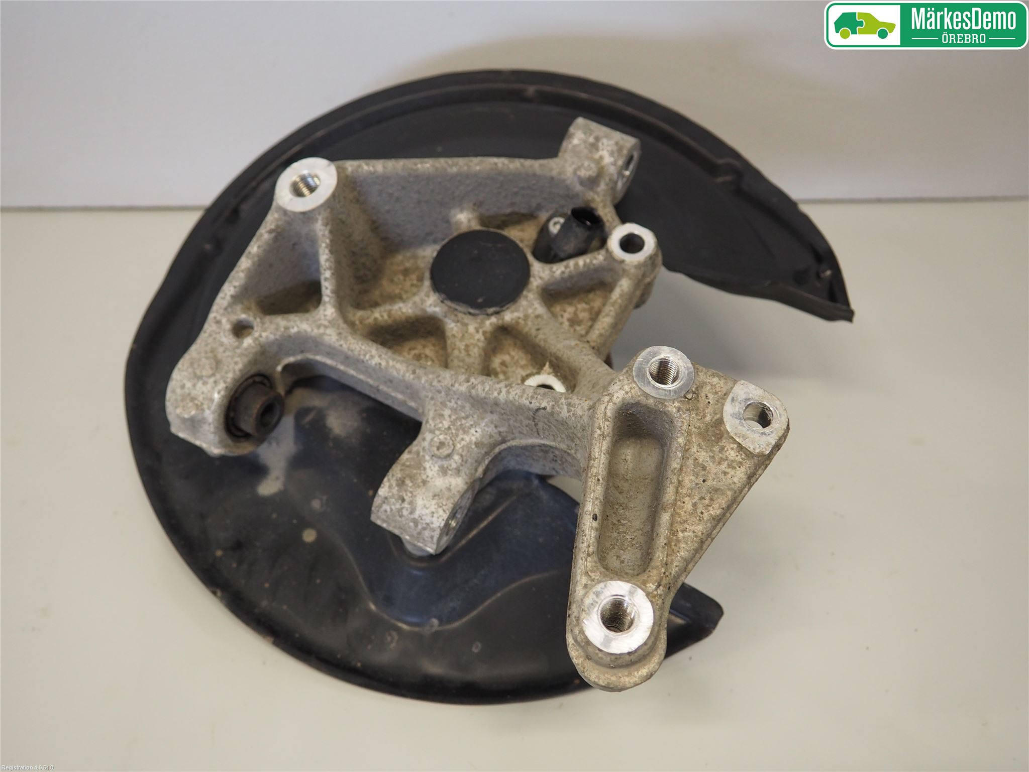 Volkswagen VW SCIROCCO 09-17 Spindel Vb