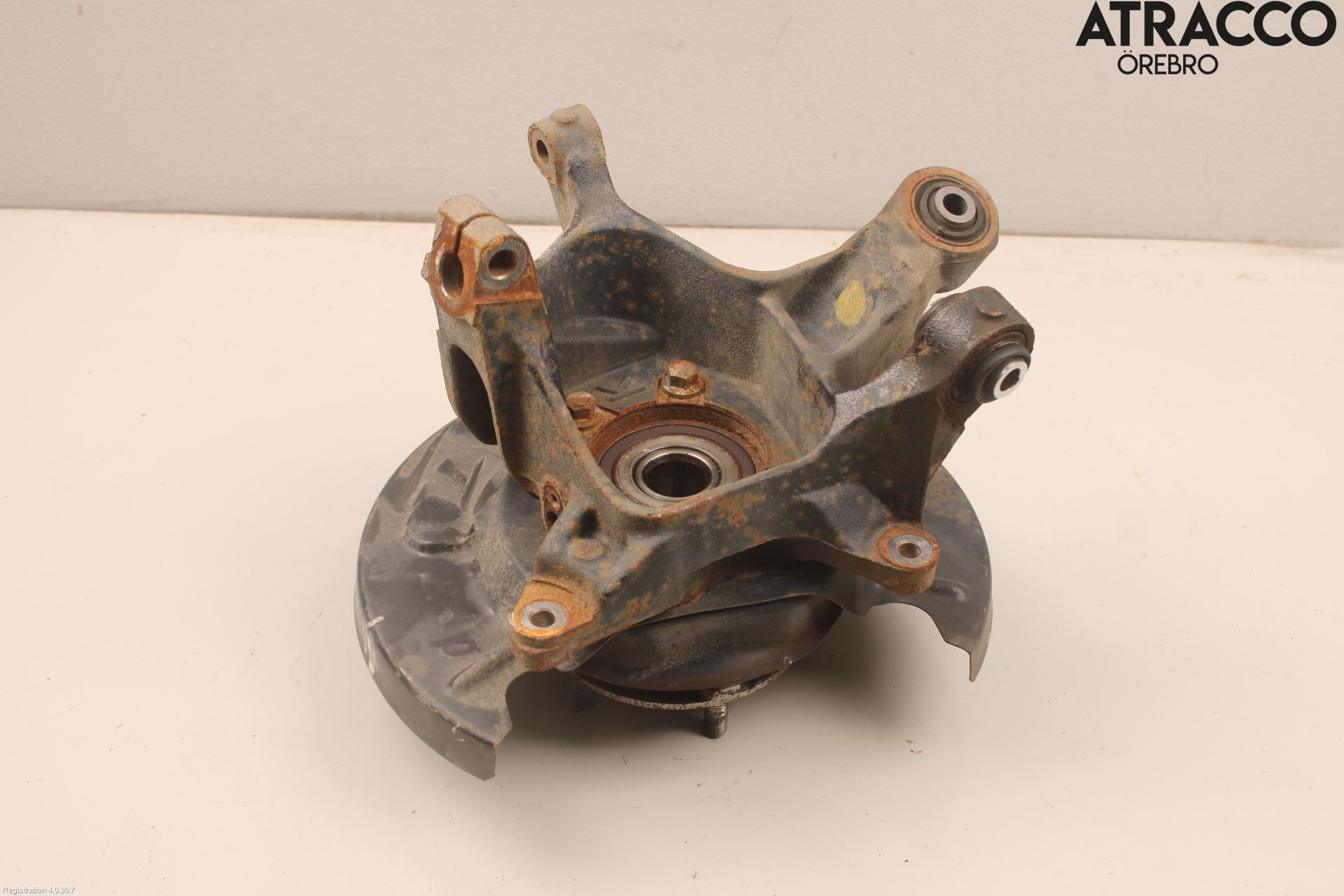Subaru OUTBACK 15-20 Spindel Vb