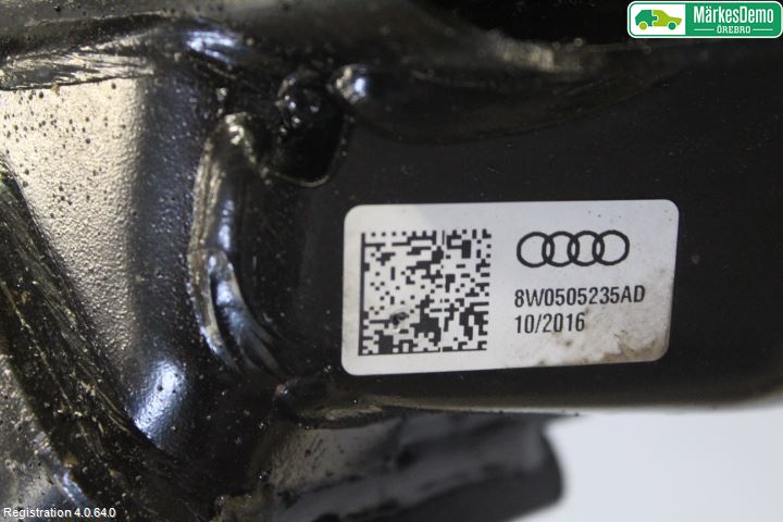 Audi A4/S4 B9 16-19 Bakaksel Feste Travers-Ramme