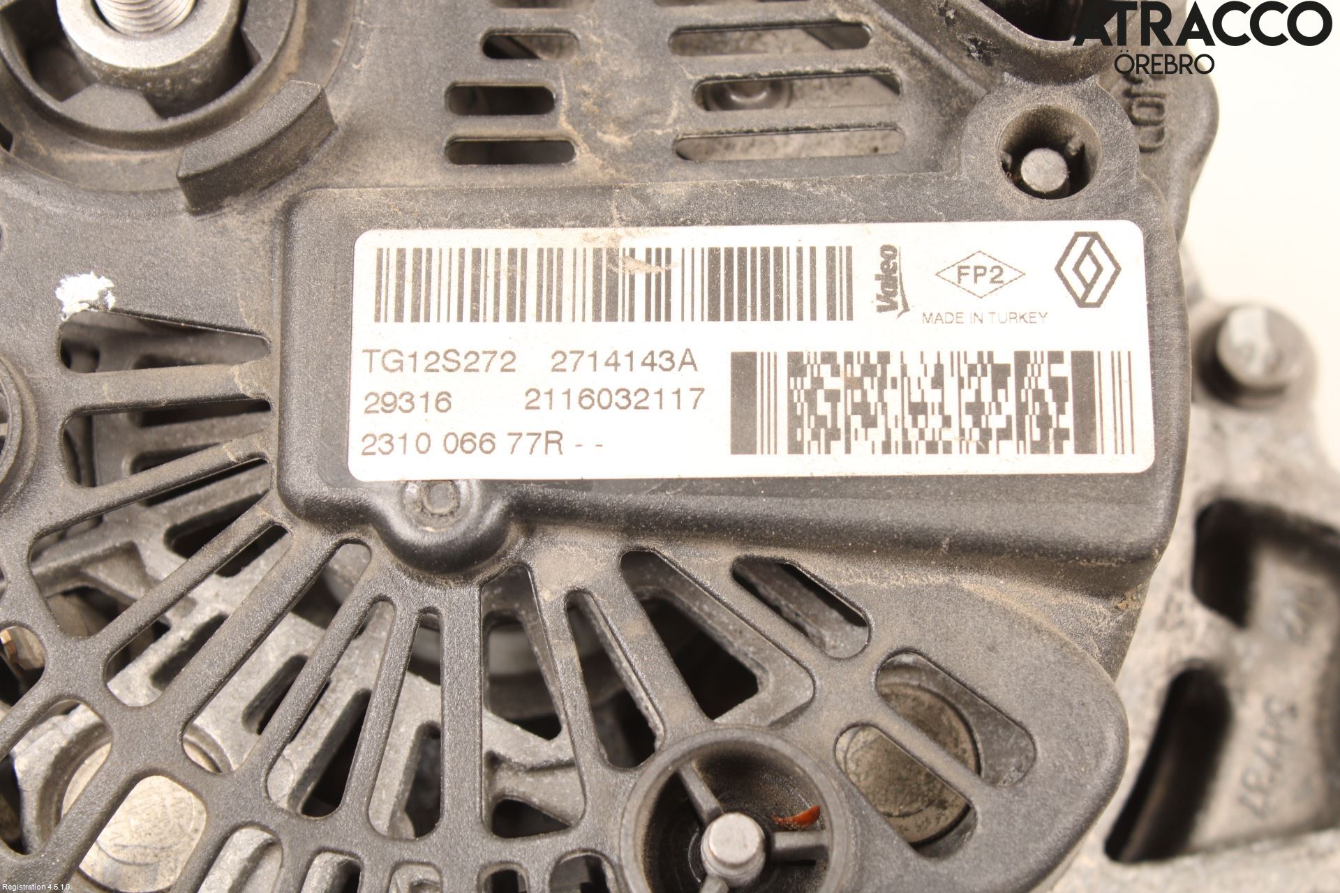 Renault CAPTUR 13-19 Dynamo