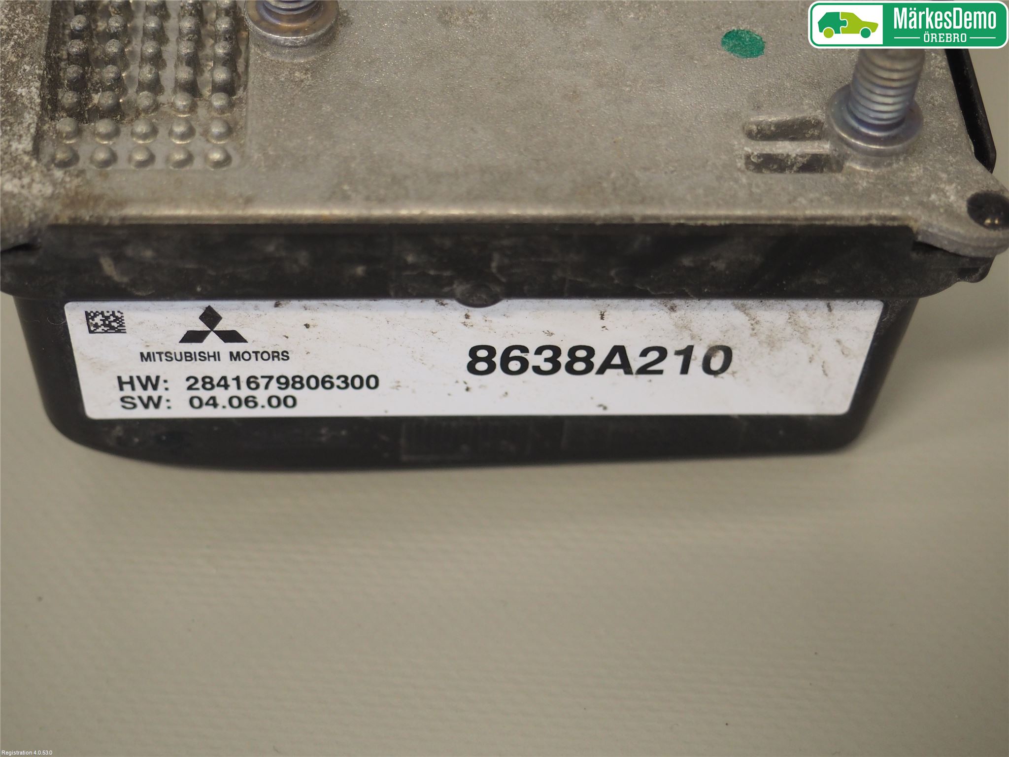 Mitsubishi OUTLANDER 13-21 Sensor Kollisjonsbeskyttelse