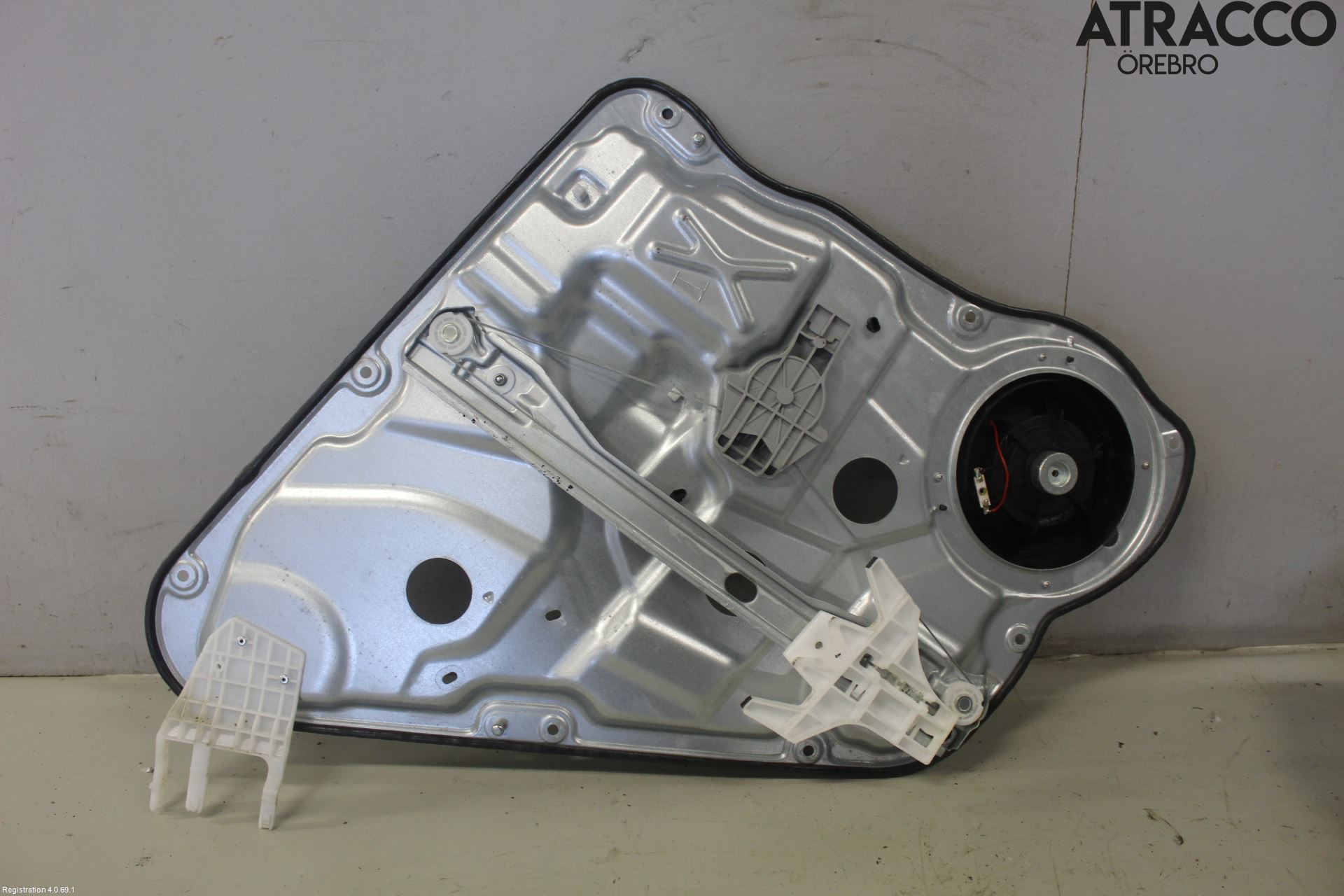 Kia CEED 06-12 Vindusheis
