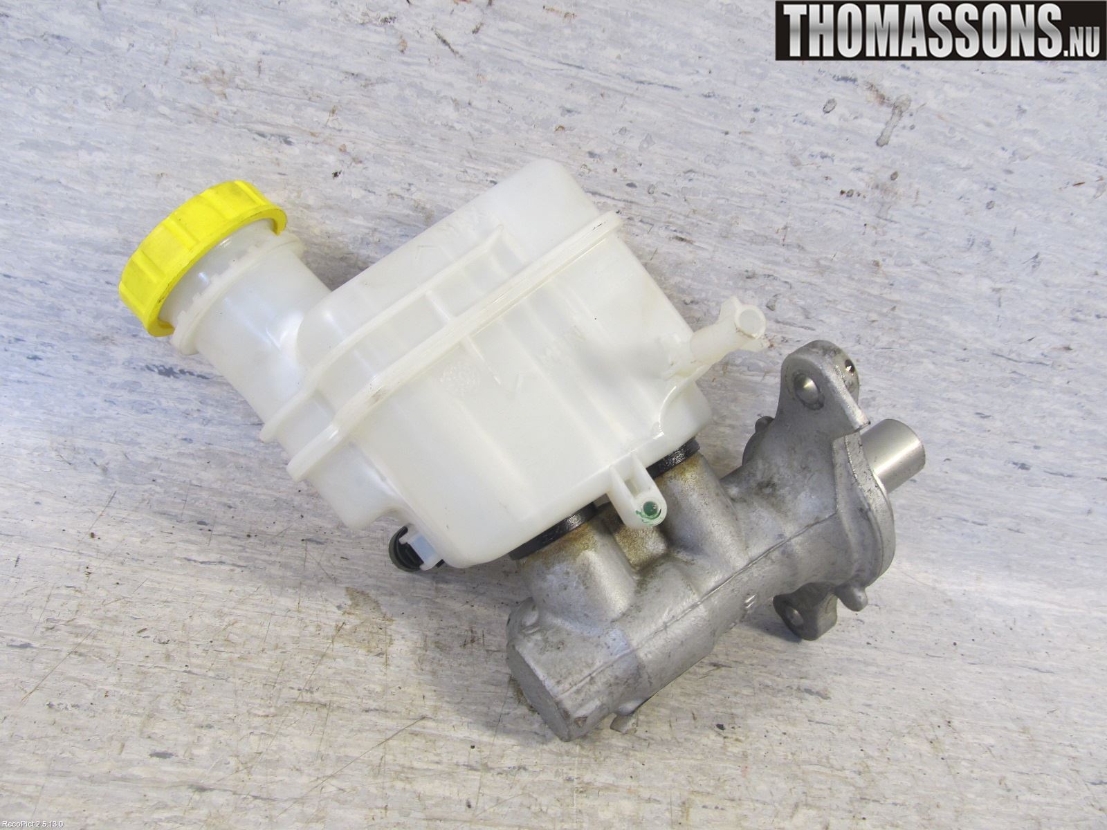 Ford KA 09-16 Brems Hovedsylinder