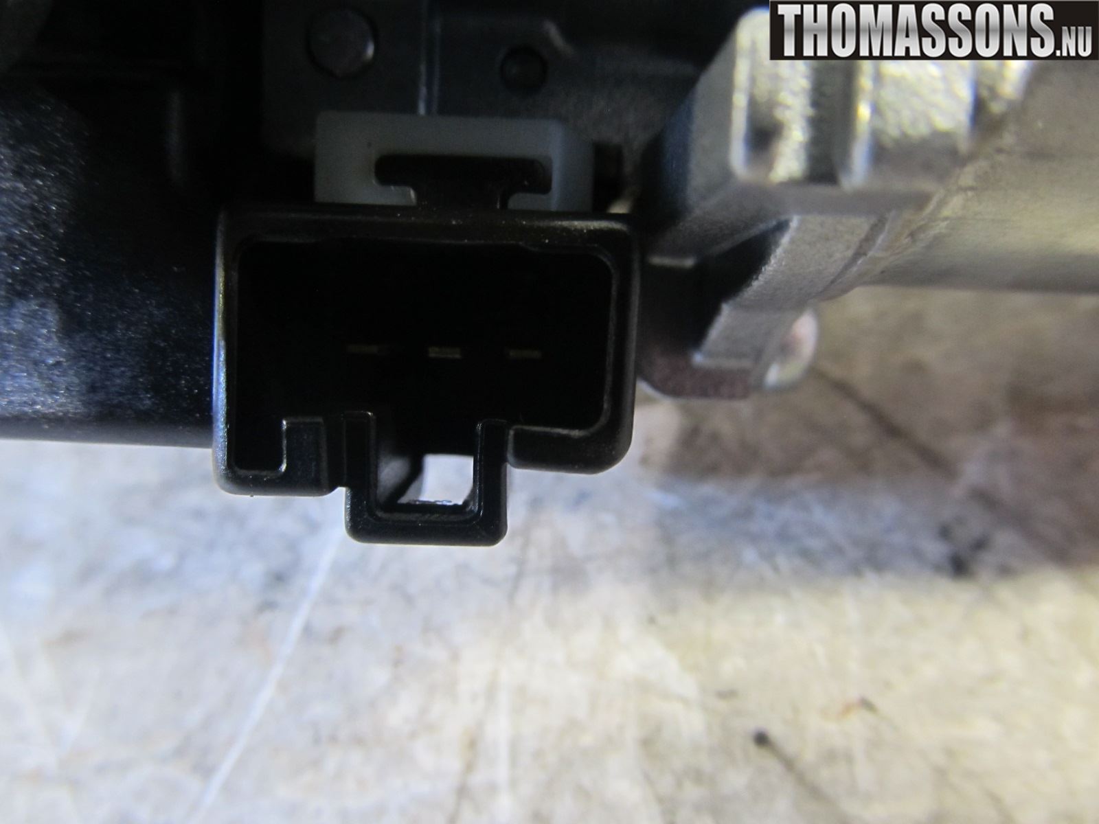 Toyota AVENSIS 07-08 Viskermotor Bakluke