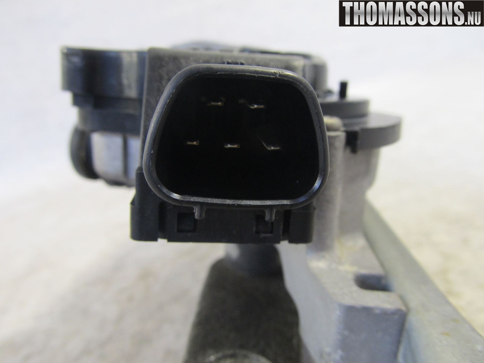 Toyota AVENSIS 07-08 Viskermotor Frontrute