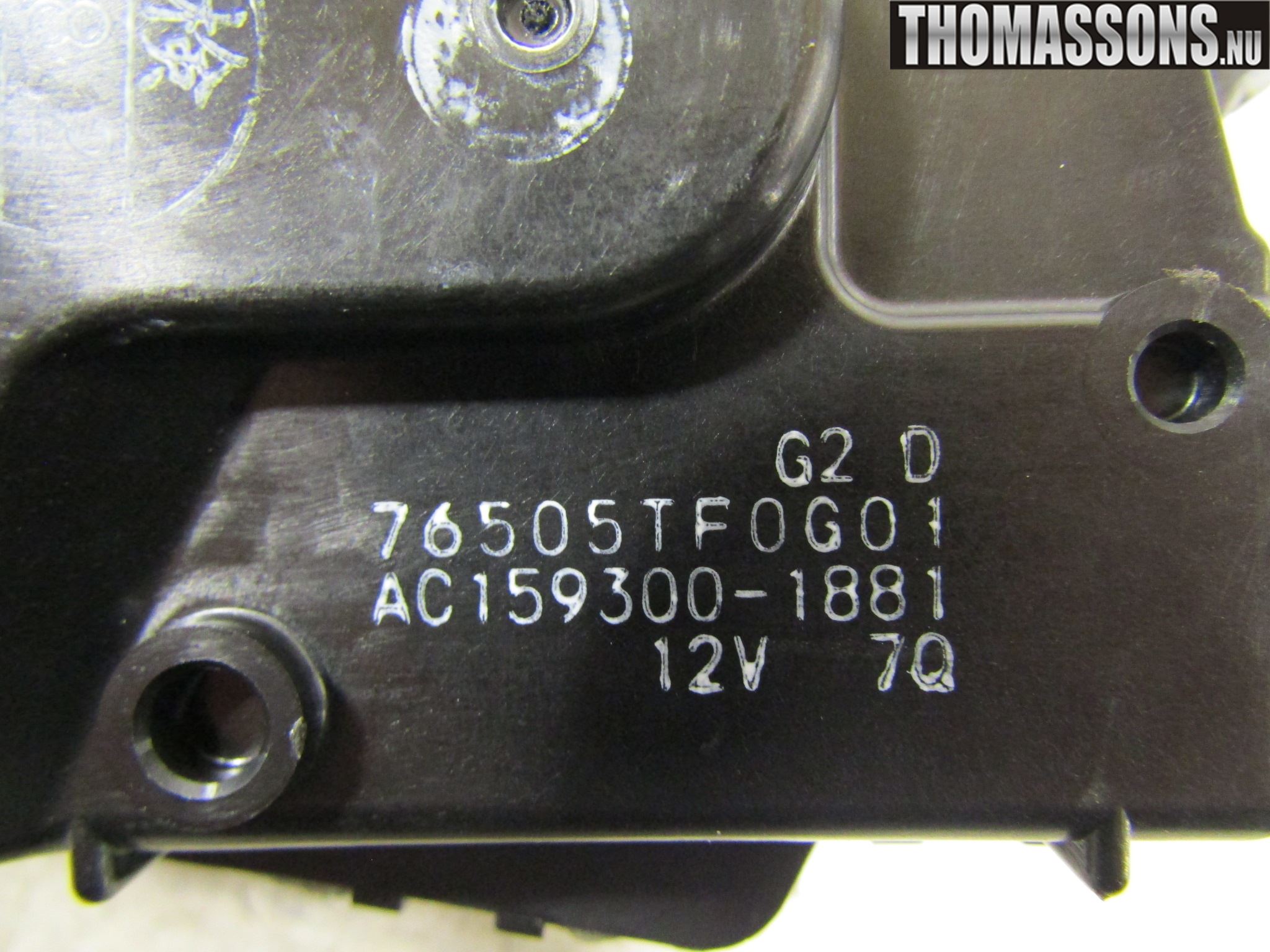 Honda JAZZ 08-14 Viskermotor Frontrute