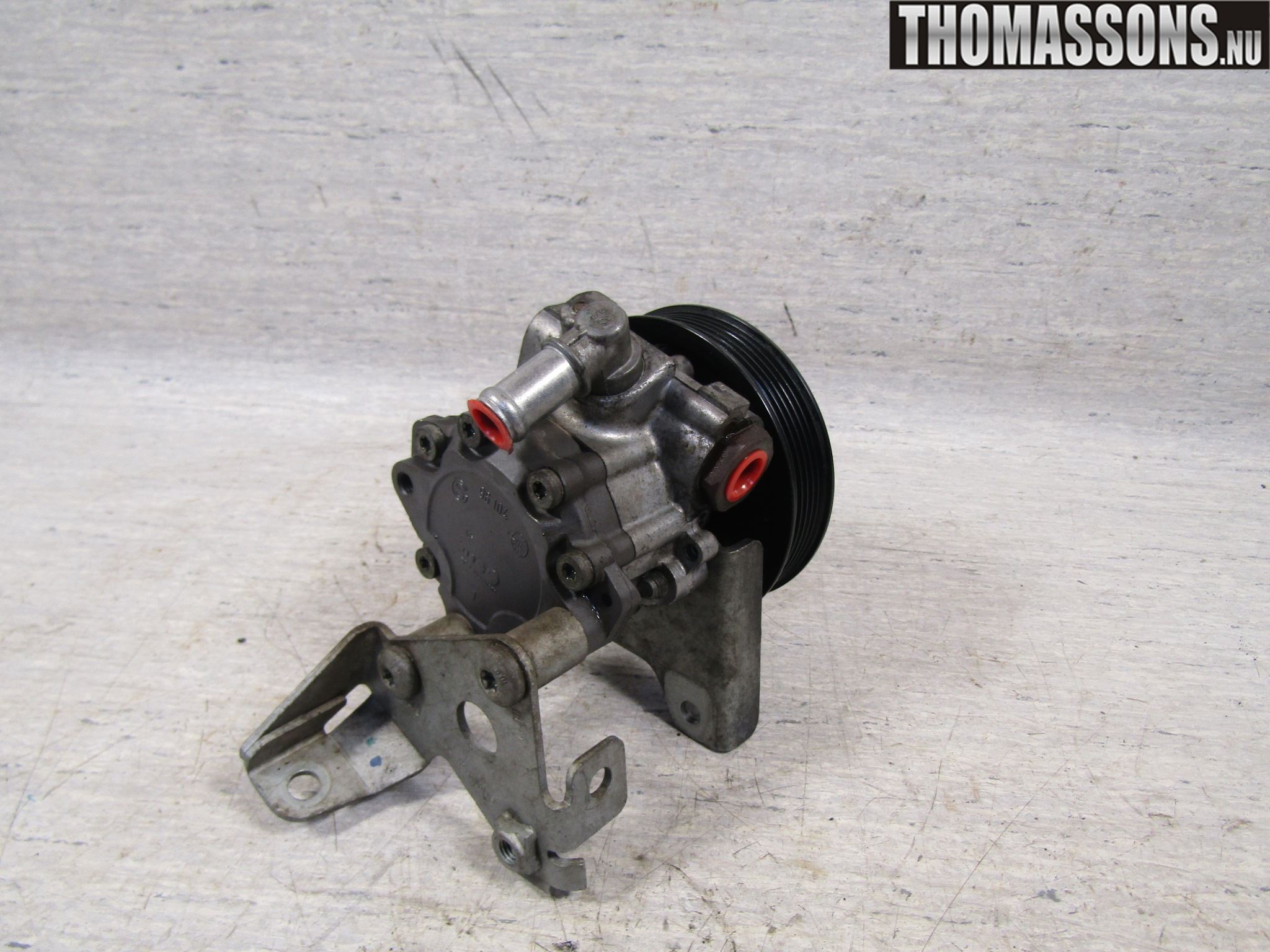 BMW 5 E60/61 Sed/Tou 02-10 Servo Pumpe