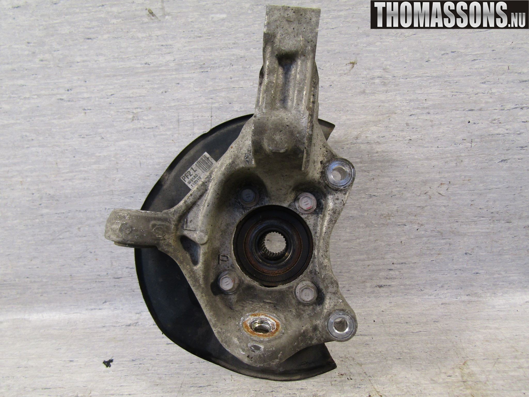 Toyota PRIUS ZVW30 09-20 Spindel Vf