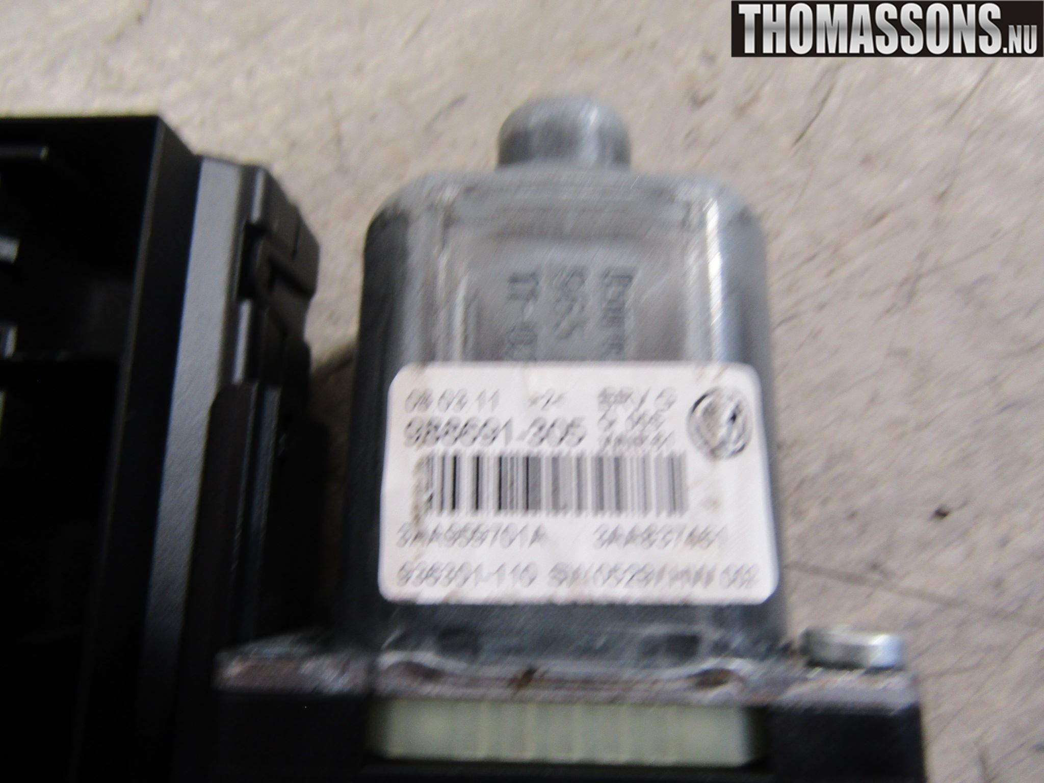 Volkswagen VW PASSAT 11-14 Vindusheismotor