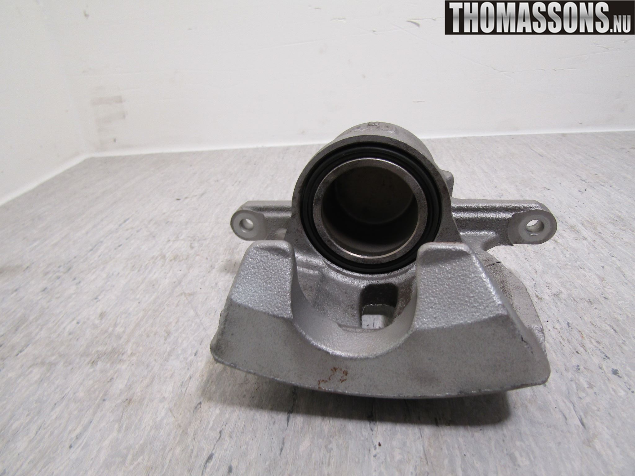 Toyota VERSO-S 11-16 Bremsecaliper Foran Høyre