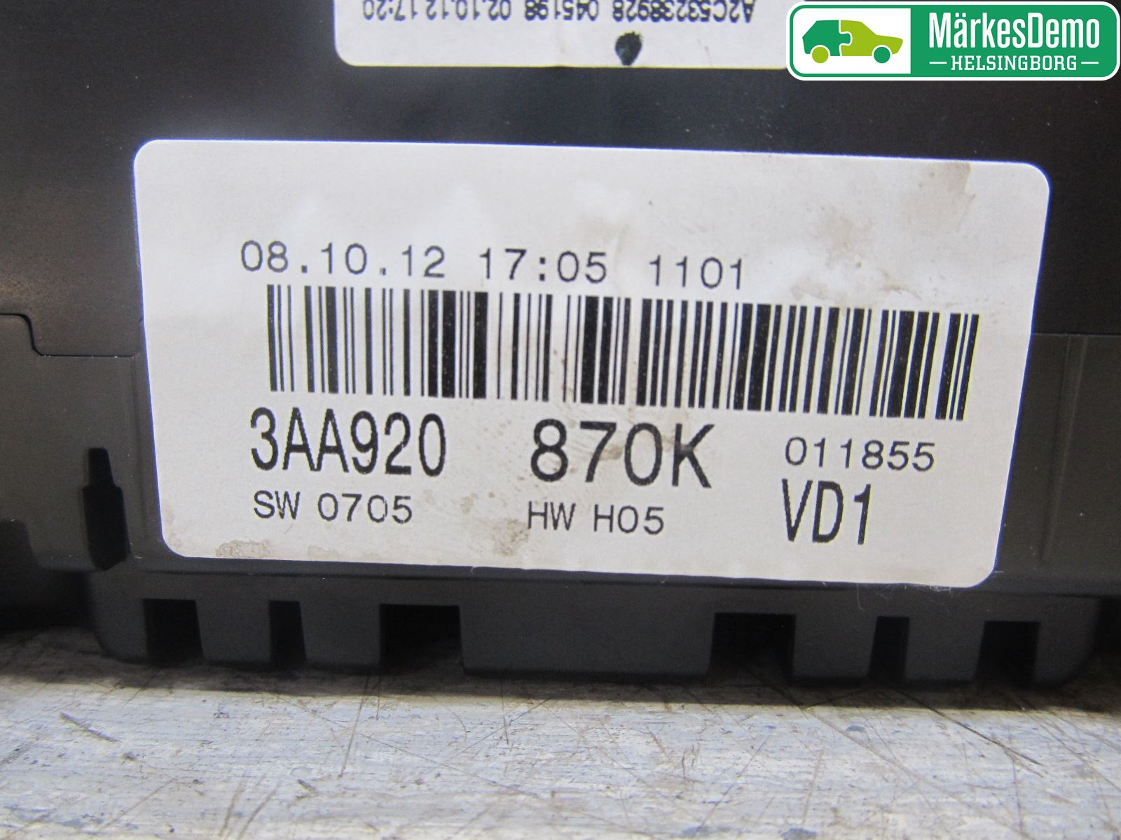 Volkswagen VW PASSAT 11-14 Instr Kombinert