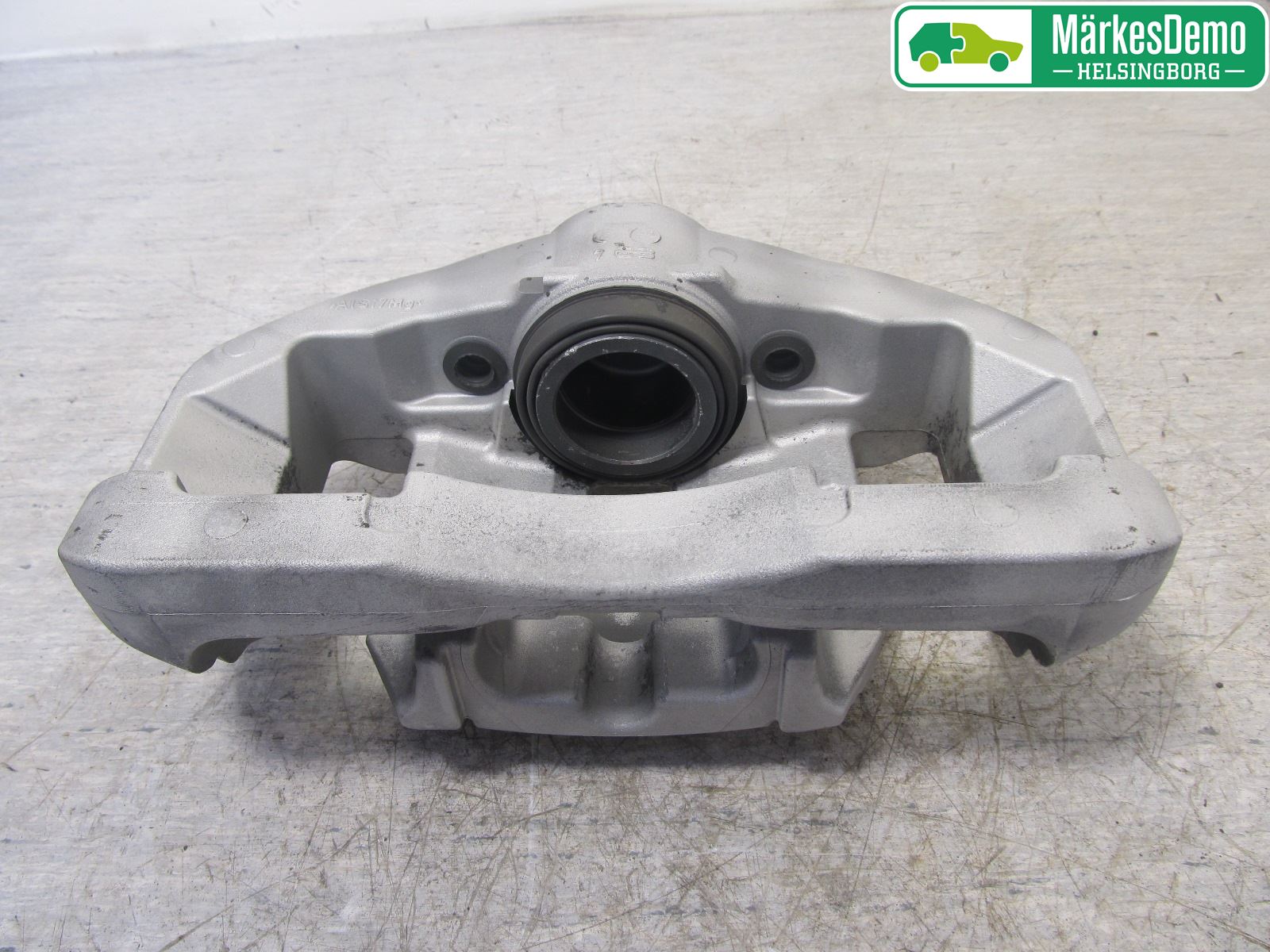 BMW 5 F10/F11/F18 09-17 Bremsecaliper Foran Høyre