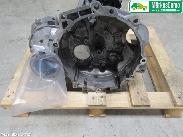 Volkswagen VW GOLF VI 09-13 Gearkasse 6 Trinn