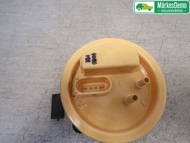 Volkswagen VW POLO 05-09 Drivstoffpumpe Fødepumpe El