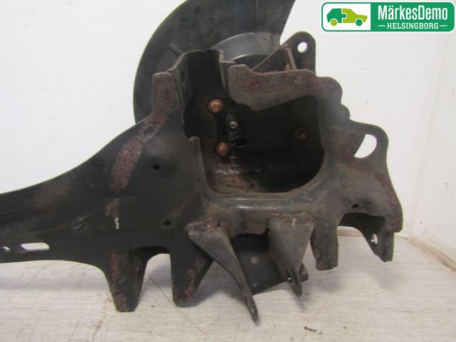 Ford FOCUS 11-14 Spindel Hb