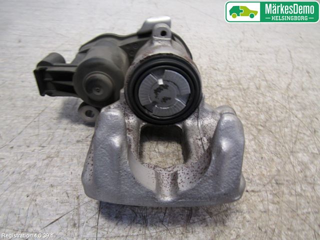 BMW X4 F26 14-18 Bremsecaliper Bak Venstre
