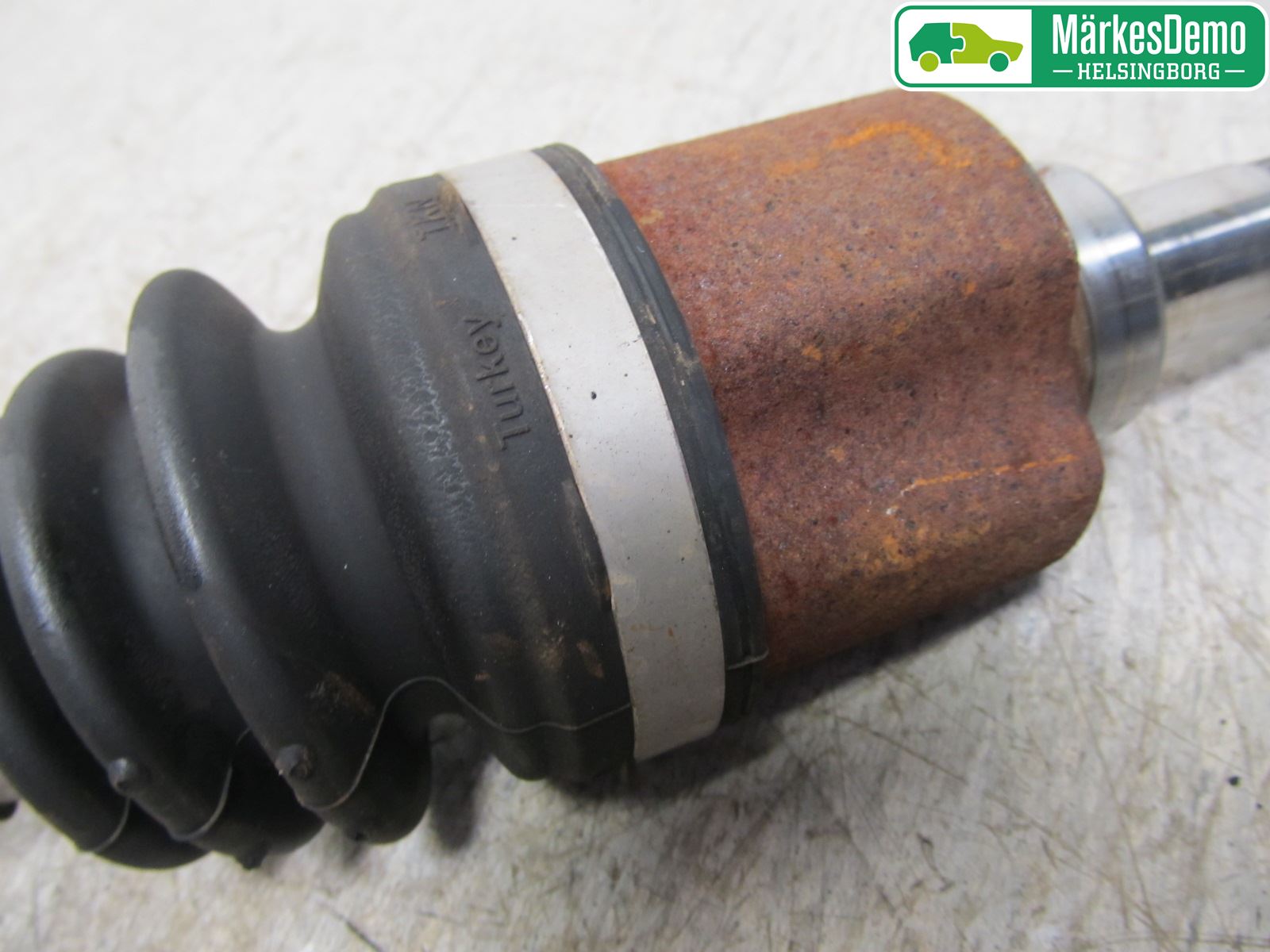 Seat IBIZA IV 08-16 Drivaksel Foran Kompl Venstre