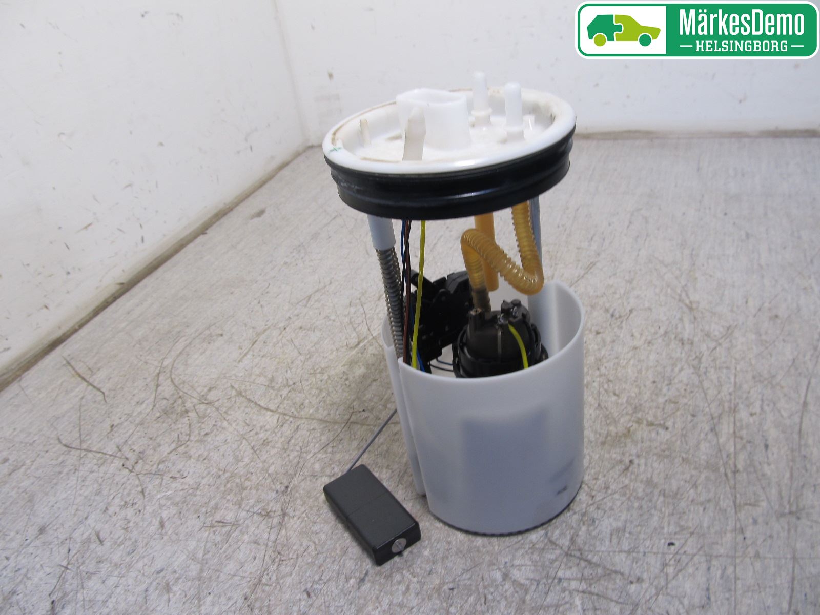 Volkswagen VW POLO 10-17 Drivstoffpumpe Fødepumpe El