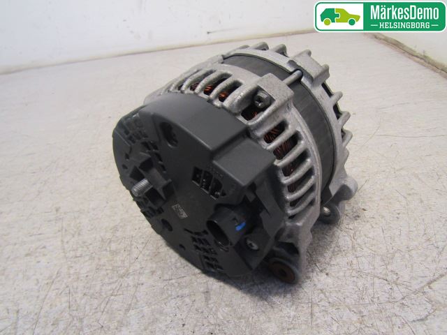 Audi A4 12-15 Dynamo
