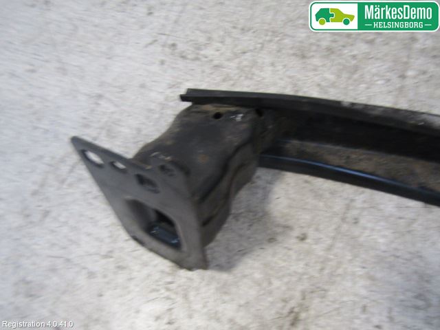 Seat IBIZA IV 08-16 Støtfanger Foran Bjelke