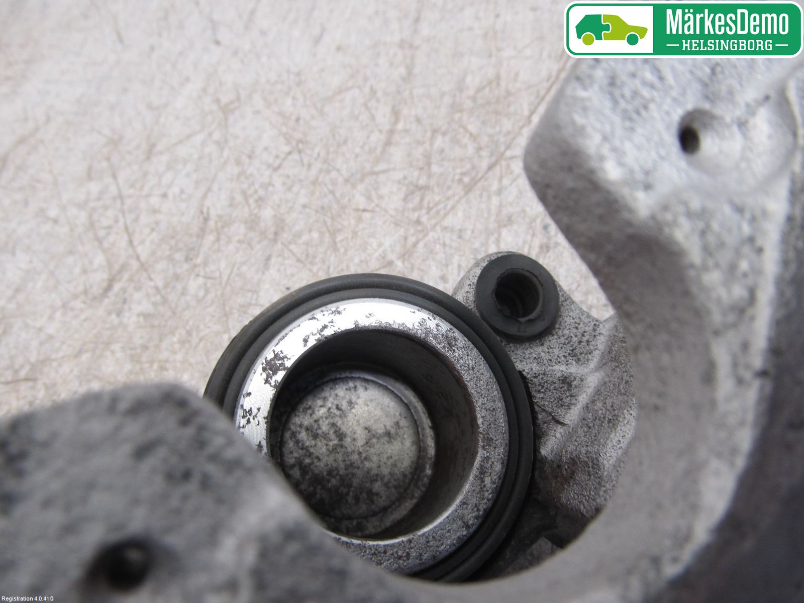 Ford TRANSIT CONNECT 09-13 Bremsecaliper Foran Høyre