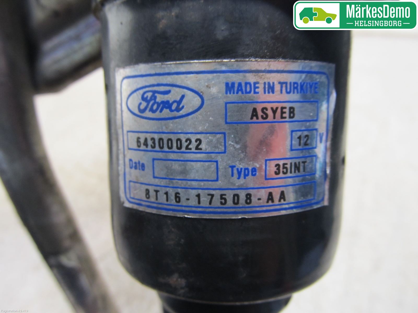 Ford TRANSIT CONNECT 09-13 Viskermotor Frontrute