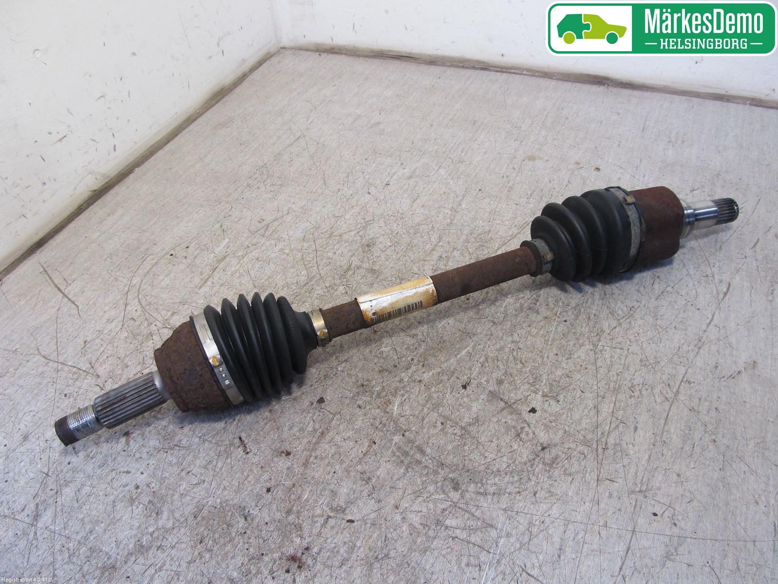 Ford FIESTA 09-12 Drivaksel Foran Kompl Venstre