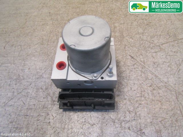 Toyota VERSO 09-18 Abs Hydraulikkaggregat