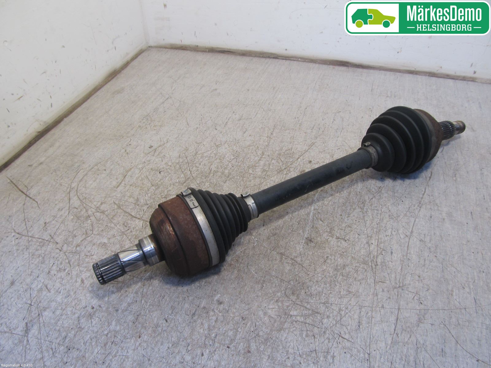 Opel INSIGNIA 09-16 Drivaksel Foran Kompl Venstre