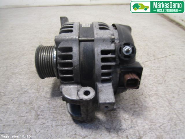 Toyota AVENSIS 09-15 Dynamo