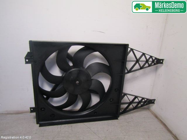 Volkswagen VW POLO 05-09 Kjølevifte Elektrisk