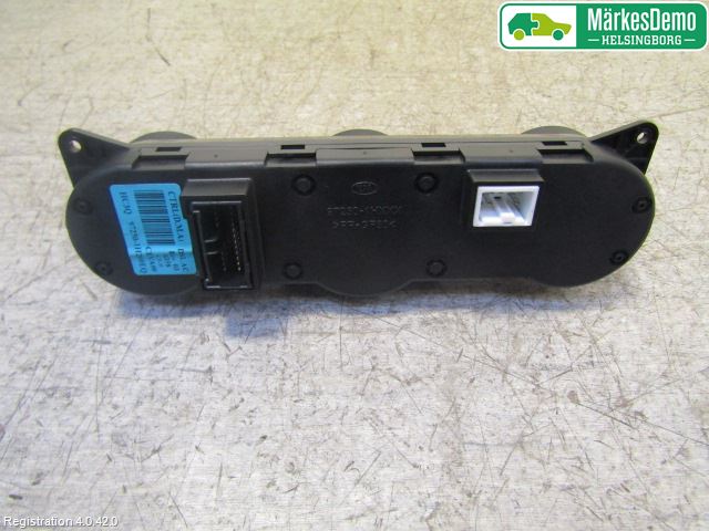 Kia CEED 06-12 Varme Ac Betjening-Display