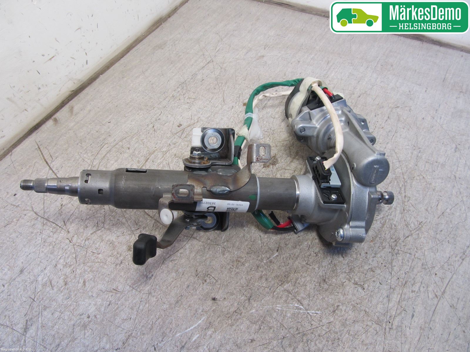 Toyota YARIS XP130 12-14 Rattakselaggregat Innebygd Servo