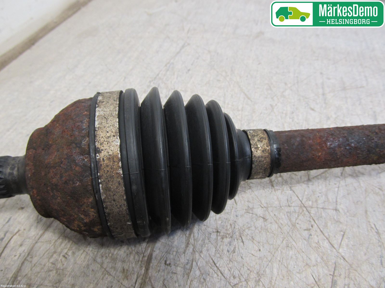 Citroen C3 10-17 Drivaksel Foran Kompl Venstre