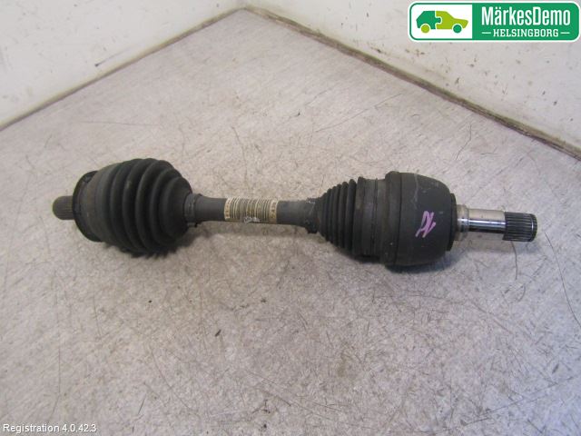 Mercedes-Benz MB B-KLASS (W246/W242) 12-19 Drivaksel Foran Kompl Venstre