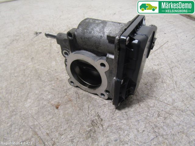Toyota AURIS 07-09 Inns Spjeldhus