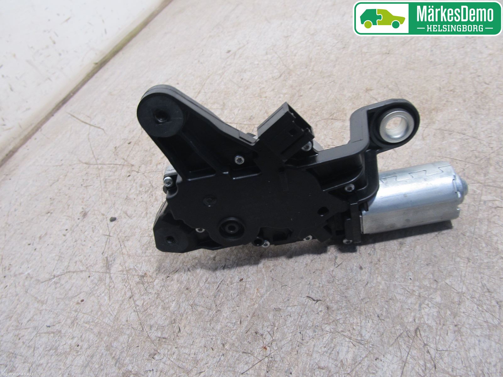 BMW 3 F30/F31/F80 12-19 Viskermotor Bakluke